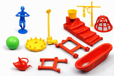 MB Games Mouse Trap Board Game