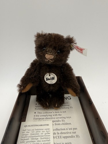 Steiff collectors bear - collectors,