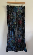 Women’s S-M Wicked Dragon Black Floral Flared Bell Bottom Stretch Leggings Pants