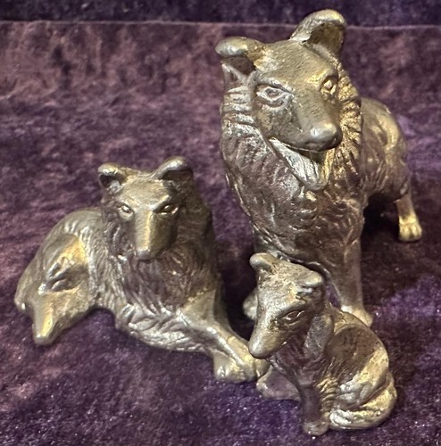 Vintage cast metal collie dog - cast,