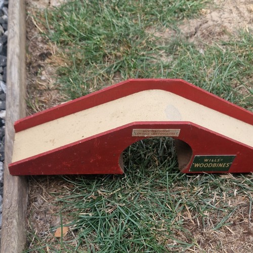 Gauge wooden model railway - oo,