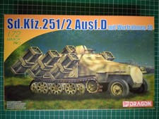 Dragon Armor Pro 1:72 WWII Sd.Kfz.251/2 Ausf.D Mit Wurfrahmen 40 (Brand new). 
