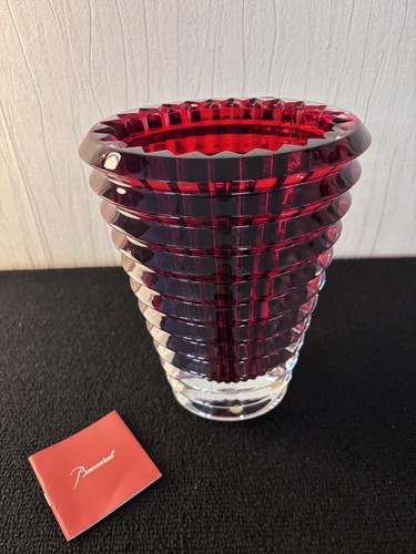 Baccarat crystal eye oval red - eye,