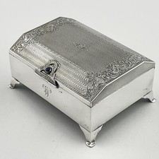 Unusual Shaped Sterling Silver Jewellery or Trinket Box 1928 Birmingham