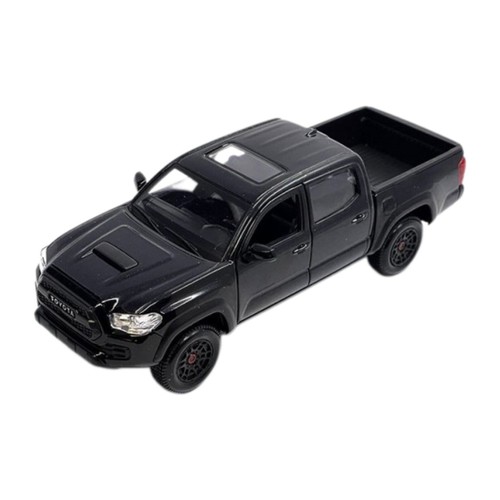 Toyota tacoma by maisto - by,