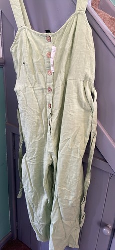 Pale green ladies new - , look