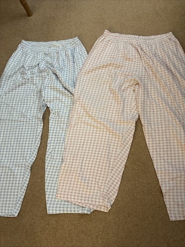 Ladies size pyjama - size,