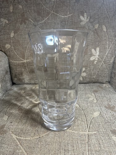 Darlington crystal vase - darlington,