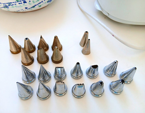 22pc silver metal icing - 22pc,