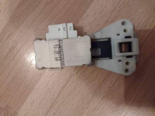 Genuine indesit interlock - indesit,