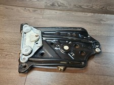BMW 1 SERIES E88 CONVERTIBLE RH OSR DRIVER SIDE REAR WINDOW REGULATOR 7165594