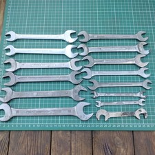 Double Open-End Metric