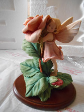 Border Fine Arts Studio Flower