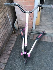 Fliker shaped scooter - 3, y