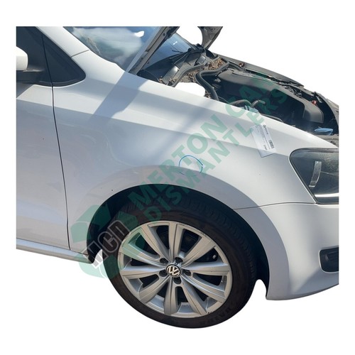 Volkswagen polo mk5 - volkswagen,