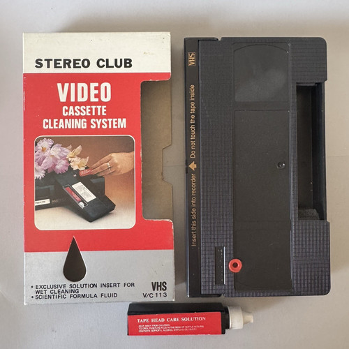 Stereo club head cleaner - head,