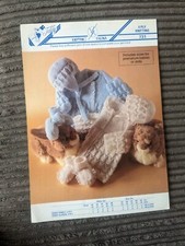 Teddy Knitting Yarns Baby Set