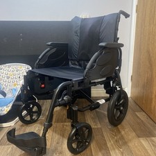 Invacare Action 3NG Black Wheelchair( With Only Left Footplate)