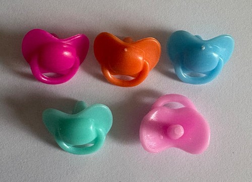 Tiny dummies for small baby - dummies,
