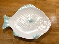 Lovely Shorter & Son Ivory & Green Fish Platter