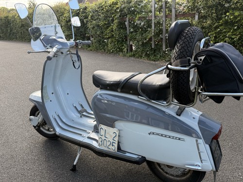 Genuine italian lambretta - italian,