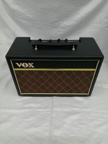 Vox guitar amplifier v9106 - vox,