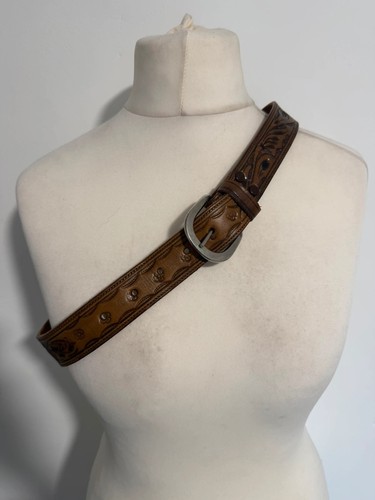 Vintage tooled leather belt - vintage,