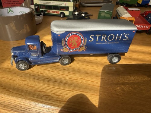 Ahl stroh beer - stroh’s, model