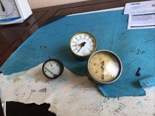 3 Vintage Gauges Oxygen LB/IN and Kgf/cm2