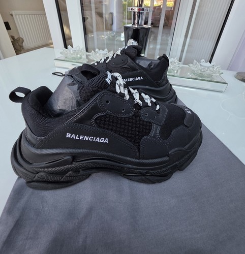 Balenciaga trainers women - balenciaga,