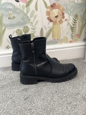 Black Pavers Boots Ankle Size