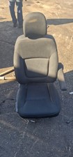 RENAULT TRAFFIC  VAUXHALL VIVARO 2014 ONWARDS DRIVER FRONT SEAT HEADREST RIPPED