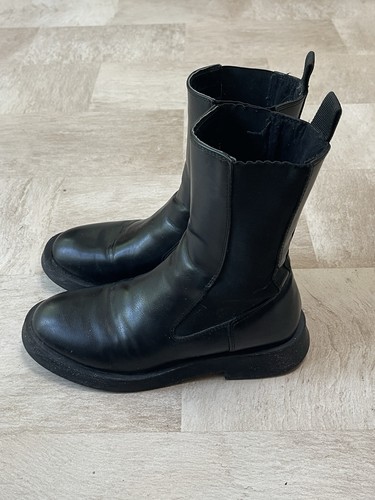 Zara black flat - zara, boots