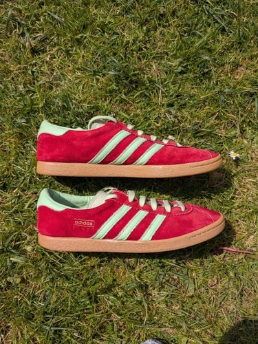 Adidaa stadt red and green - red,