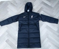 Liverpool FC NIKE   THERMA FIT  coat jacket  medium BOYS 10-12 YRS BENCH.MANAGER