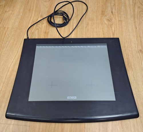 Wacom intuos tablet - wacom,
