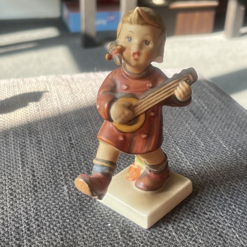 Hummel porcelain figure - m.i,