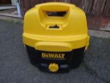 Dewalt DC500 Wet & Dry Vacuum 18v Or Main