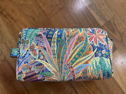 Liberty print medium wash bag