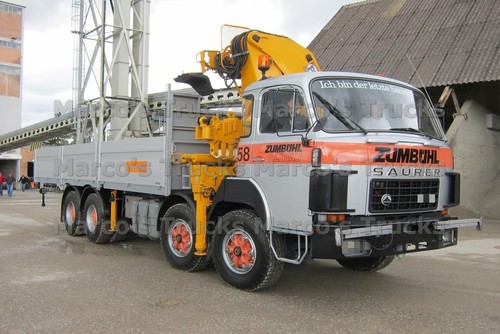 Truck photo saurer d330 - truck,