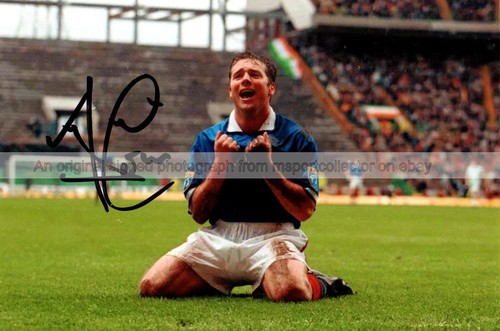 Ally mccoist footballer - ally,