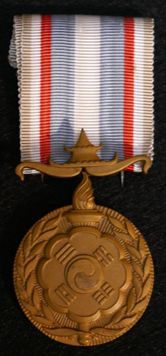 French korea medal - french,
