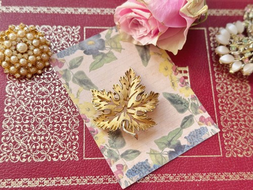 Vintage gold tone - vintage,