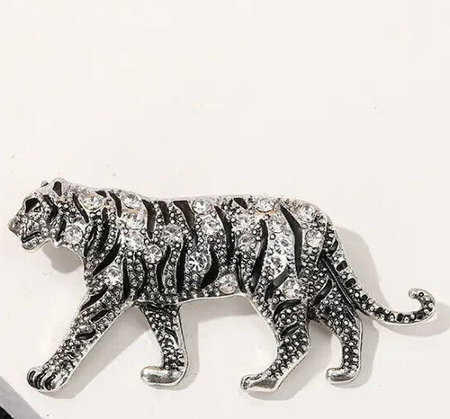 Vintage inspired tiger brooch - vintage,