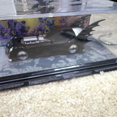 Batman batmobile diecast model - batman,