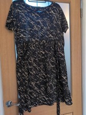 MATERNITY Pretty Ladies Long Top/Dress Size 16 Blooming Marvellous Tie Detail