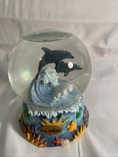 Original Sea World Snow Globe