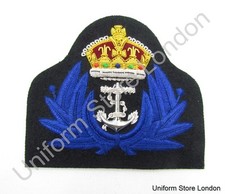 Badge Naval Kings Crown Gold