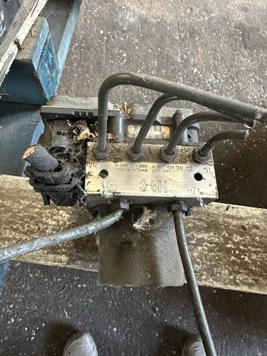 Mercedes sprinter w906 - w906, abs