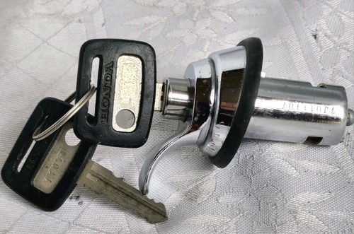 Old honda car boot lock - honda, in
